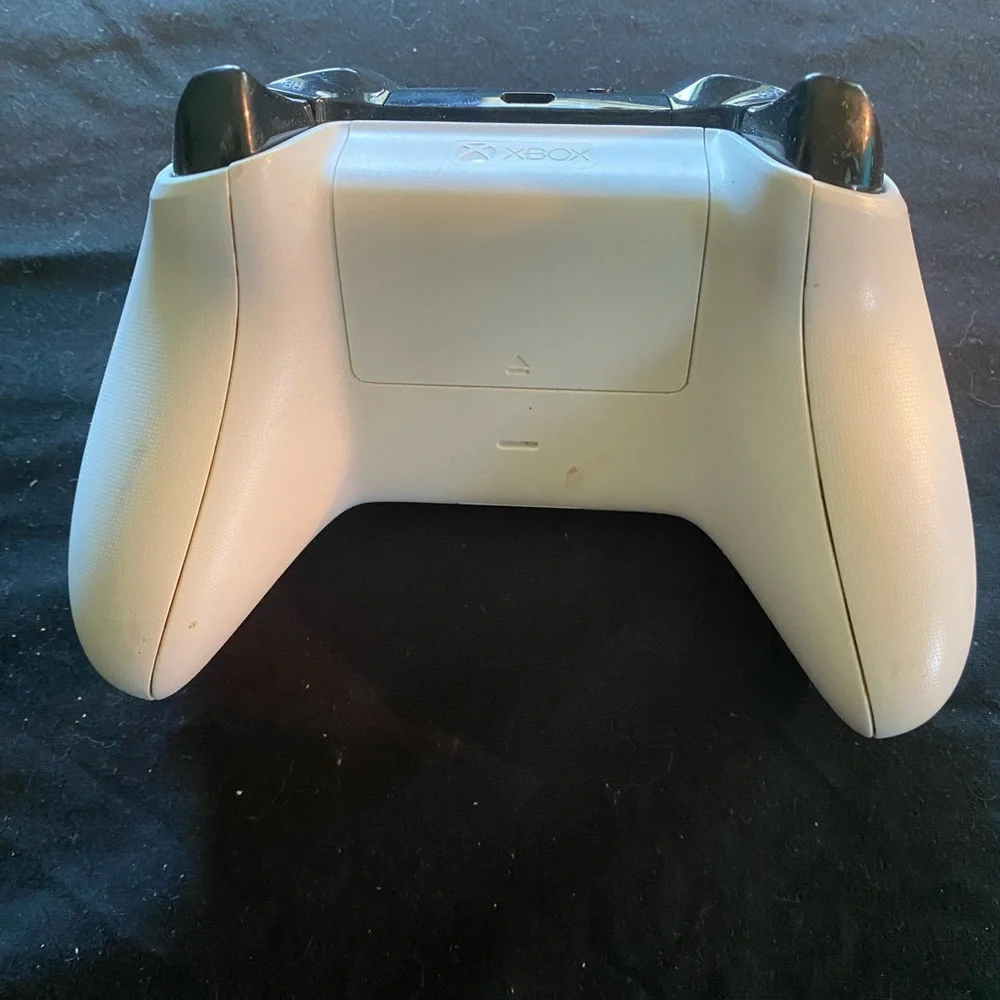 Wireless Controller - White